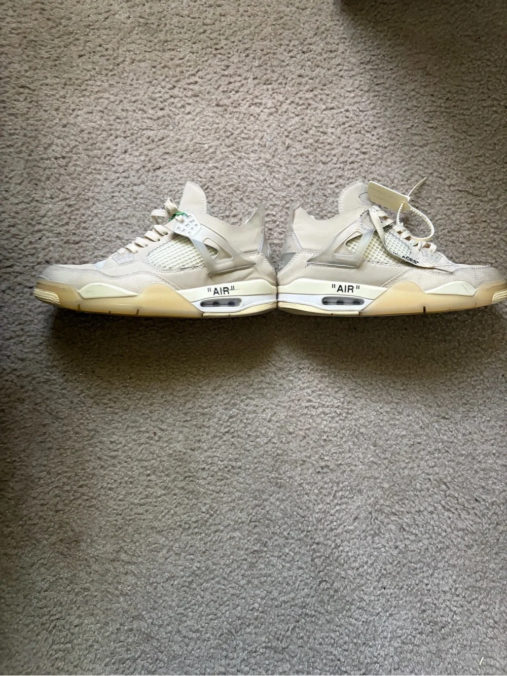 Jordan Kids Sneakers in Sail/Off-White